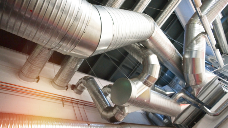 Paulo Roberto Gomes Fernandes analisa como o case brasileiro apresentado em Calgary 2014 se tornou referência internacional na gestão de riscos em cruzamentos de dutos.